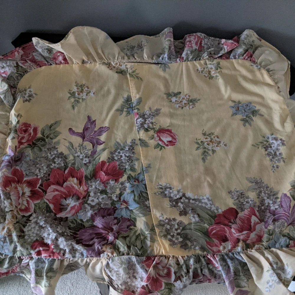 Vintage Gloria Vanderbilt Cottage Rose Twin Bedding